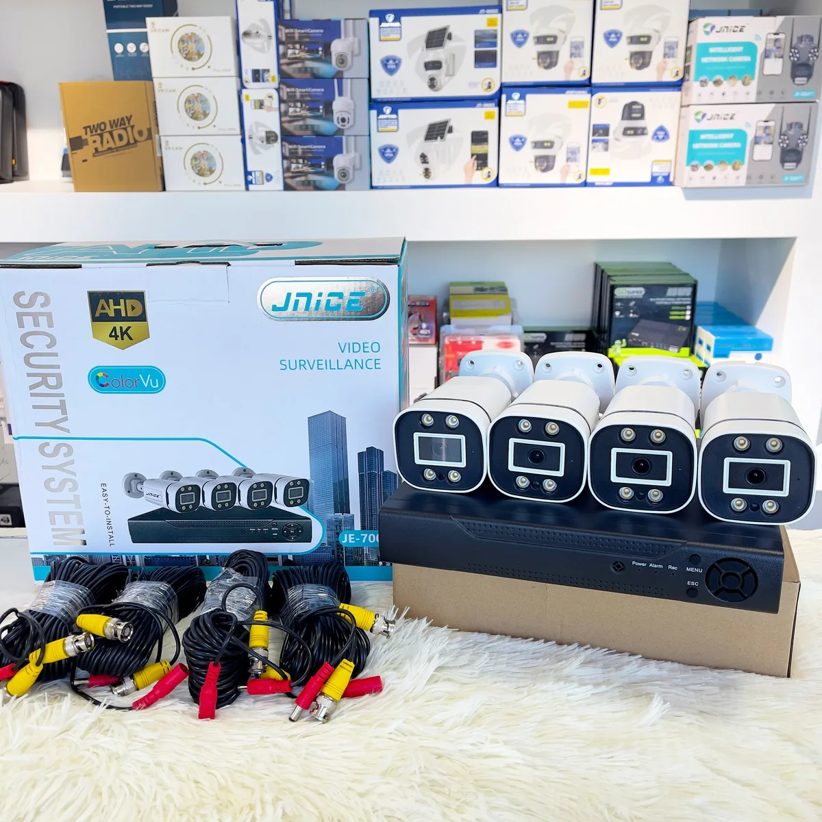 Kit de Cámaras de Seguridad JNICE JE-7004 AHD 4K con DVR y 4 Cámaras